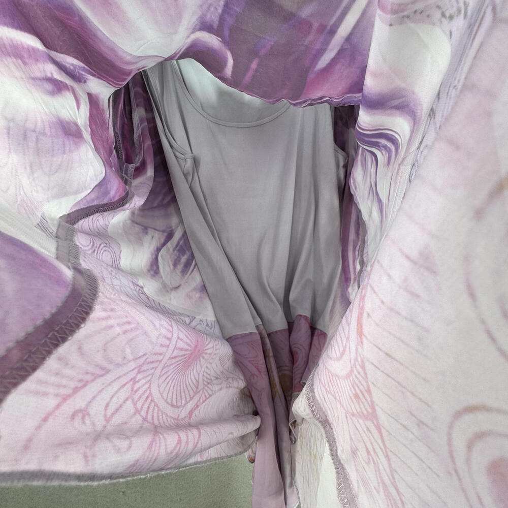 One World Women's Purple Floral Tunic Top‎ with Sequin Detail Size L w/ Liner - Picture 6 of 9